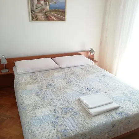 Appartement Ivona S Pogledom Na