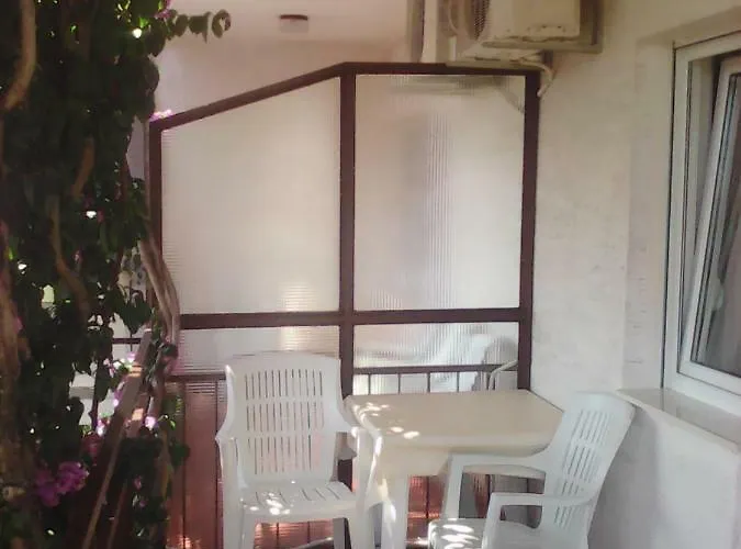 아파트 Ivona S Pogledom Na 포드고라